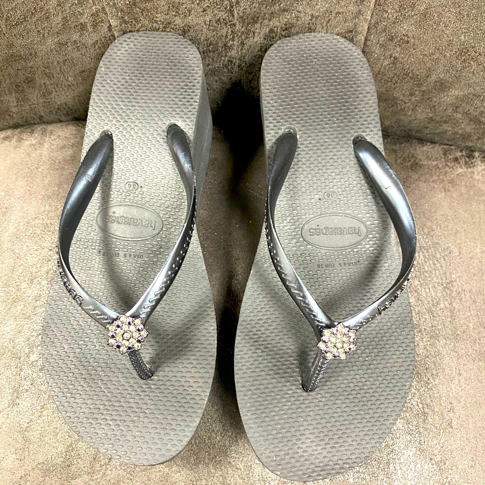 Haviana Wedge with Swarovski Crystals